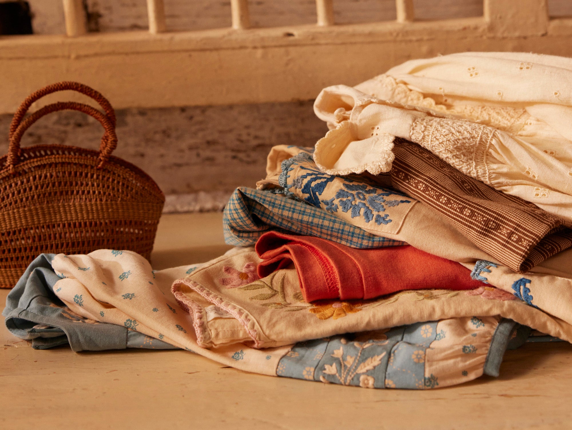 Apolina Kids - Embroidered bohemian clothing for children