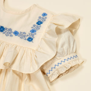 Child – Apolina